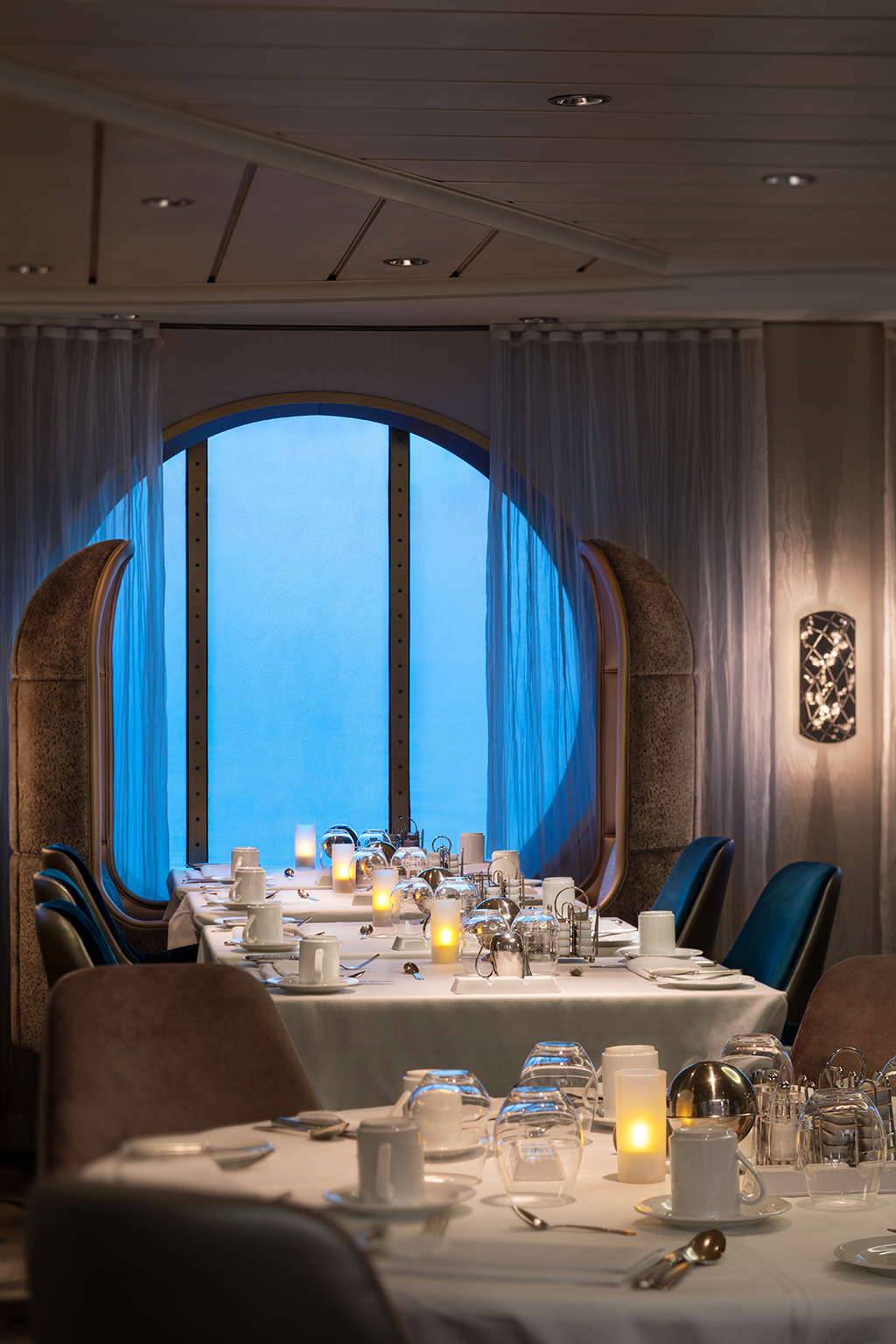 Celebrity Cruises Millennium Revolution Metropolitan Restaurant 5.jpg
